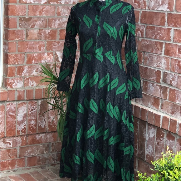 ❤️❤️❤️ Beautiful Green& Black Midi Lace Dress - Picture 3 of 8